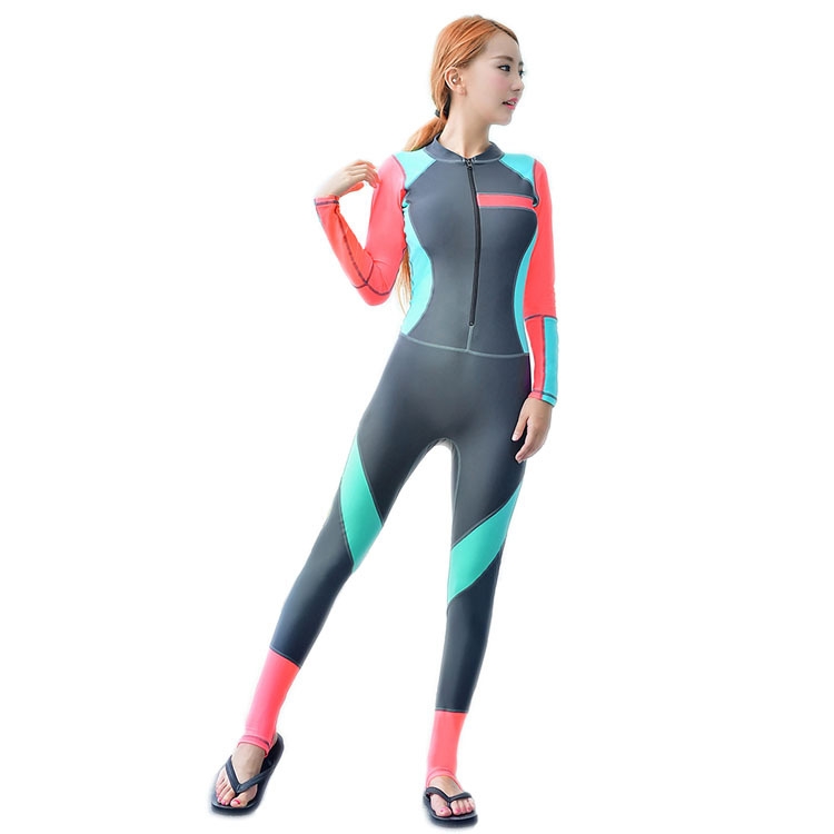 2017 new design wetsuit swimwear for women