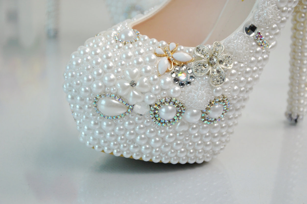 2018 new design bow  bride shoes women wedding  crystal shoes pumps