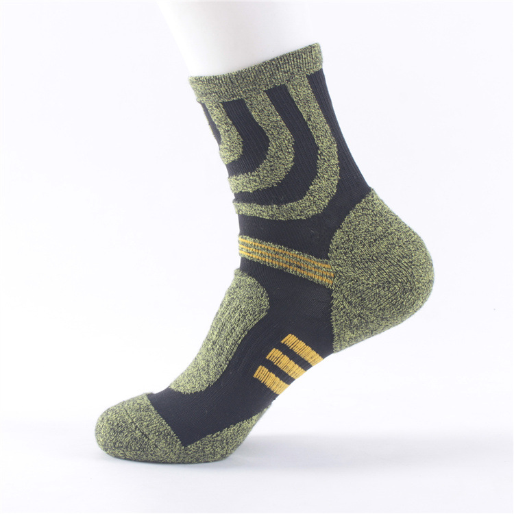 outdoor sports socks men