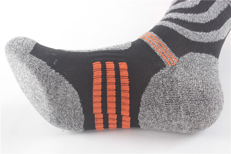 outdoor sports socks men