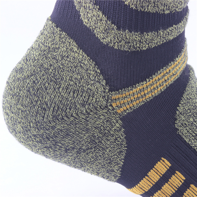 outdoor sports socks men