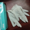 high quality medical latex disposable  gloves Examination gloves  CE certificated Color color 1