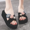 2025 fashion nice floral bead beach slipper summer  women  slipper wholesale household sipper