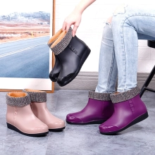 2022  new design autumn winter warm water proof low hem women rain boot