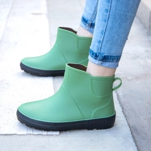 2025  new design PVC water proof  women rain boot kitch working boot