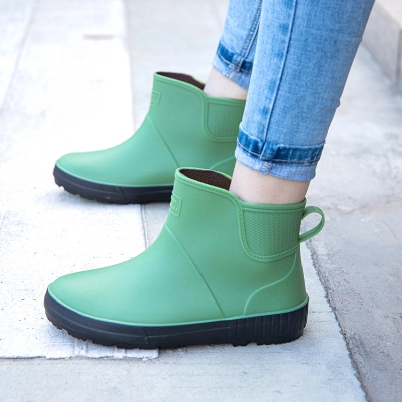 2025 new design PVC water proof women rain boot kitch working boot