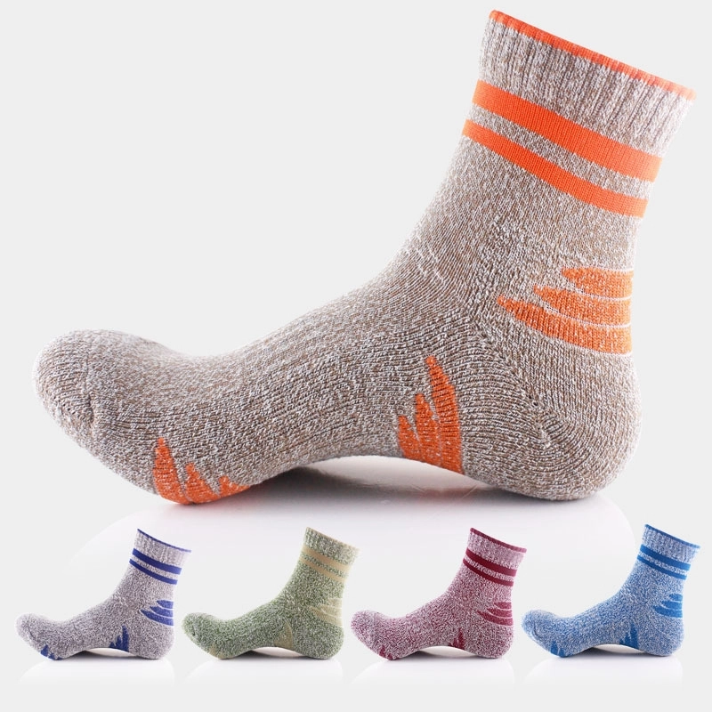 comfortable sport athletics cotton men socks