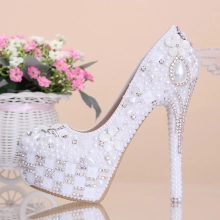 white flowers pearl rhinestone crystal diamond wedding shoes pumps