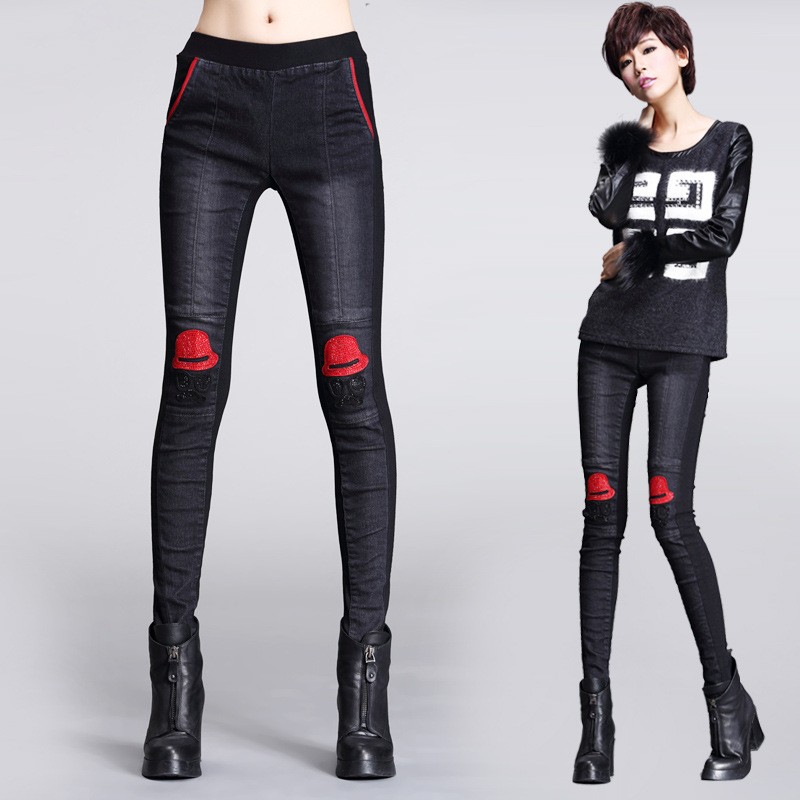Europe fashion personality red hat knee sexy young lady jeans for party