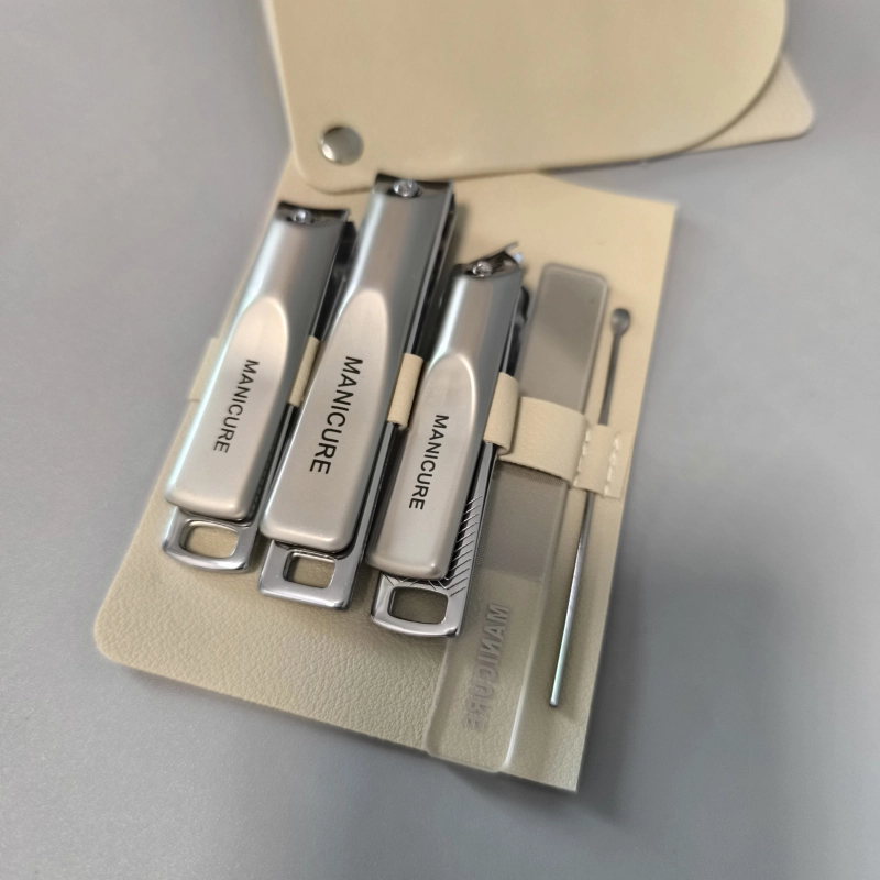 Portable 5-in-1 Manicure Set with Leather Case